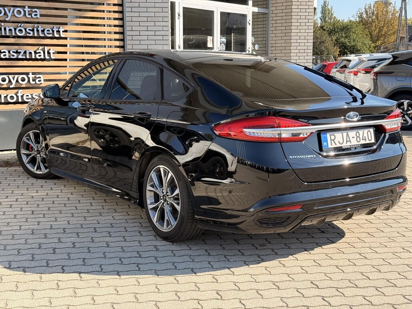 Ford Mondeo