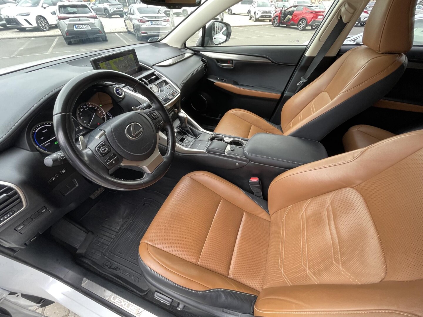 Lexus NX