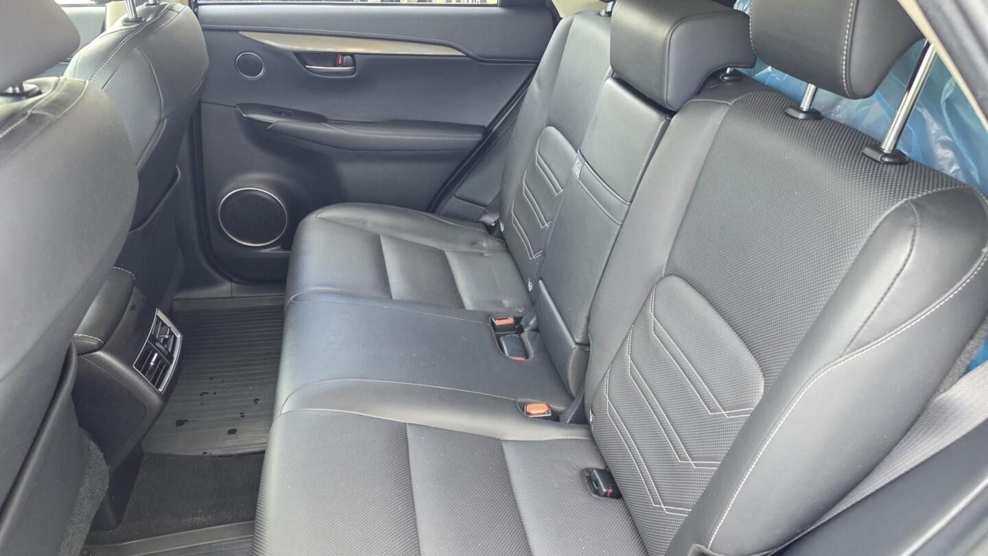 Lexus NX