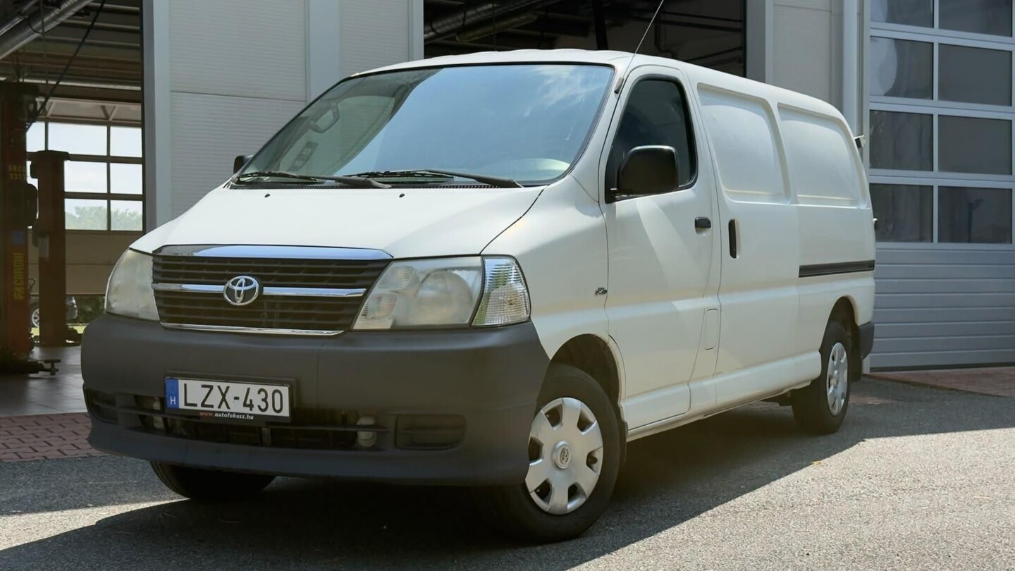 Toyota Hiace