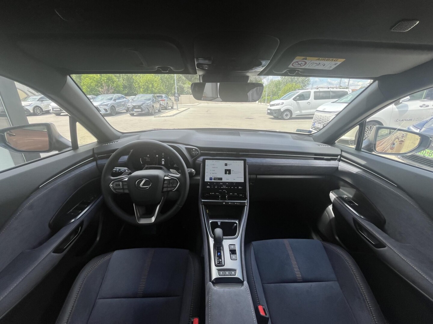Lexus LBX