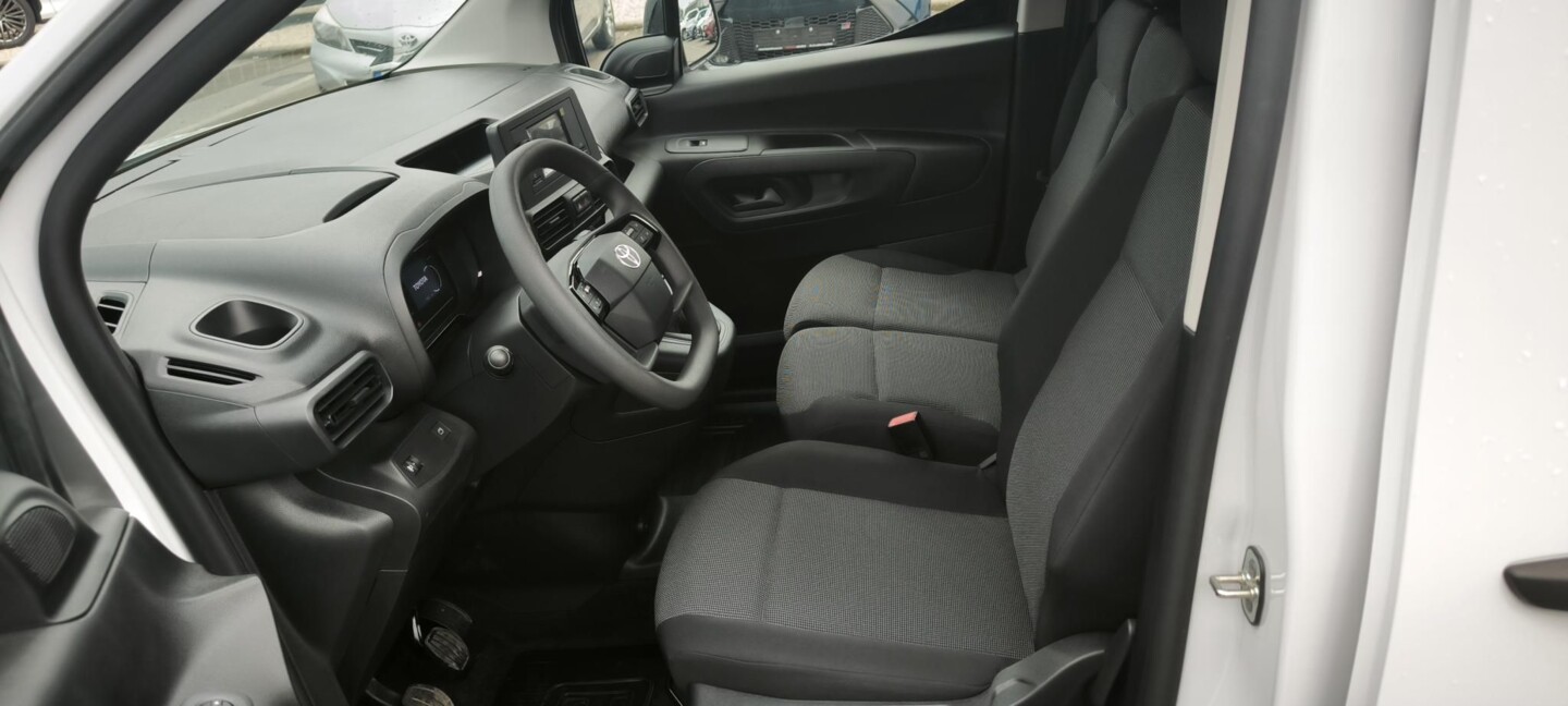 Toyota PROACE