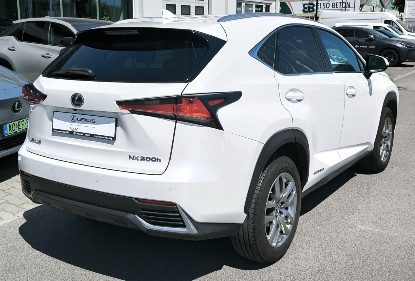 Lexus NX