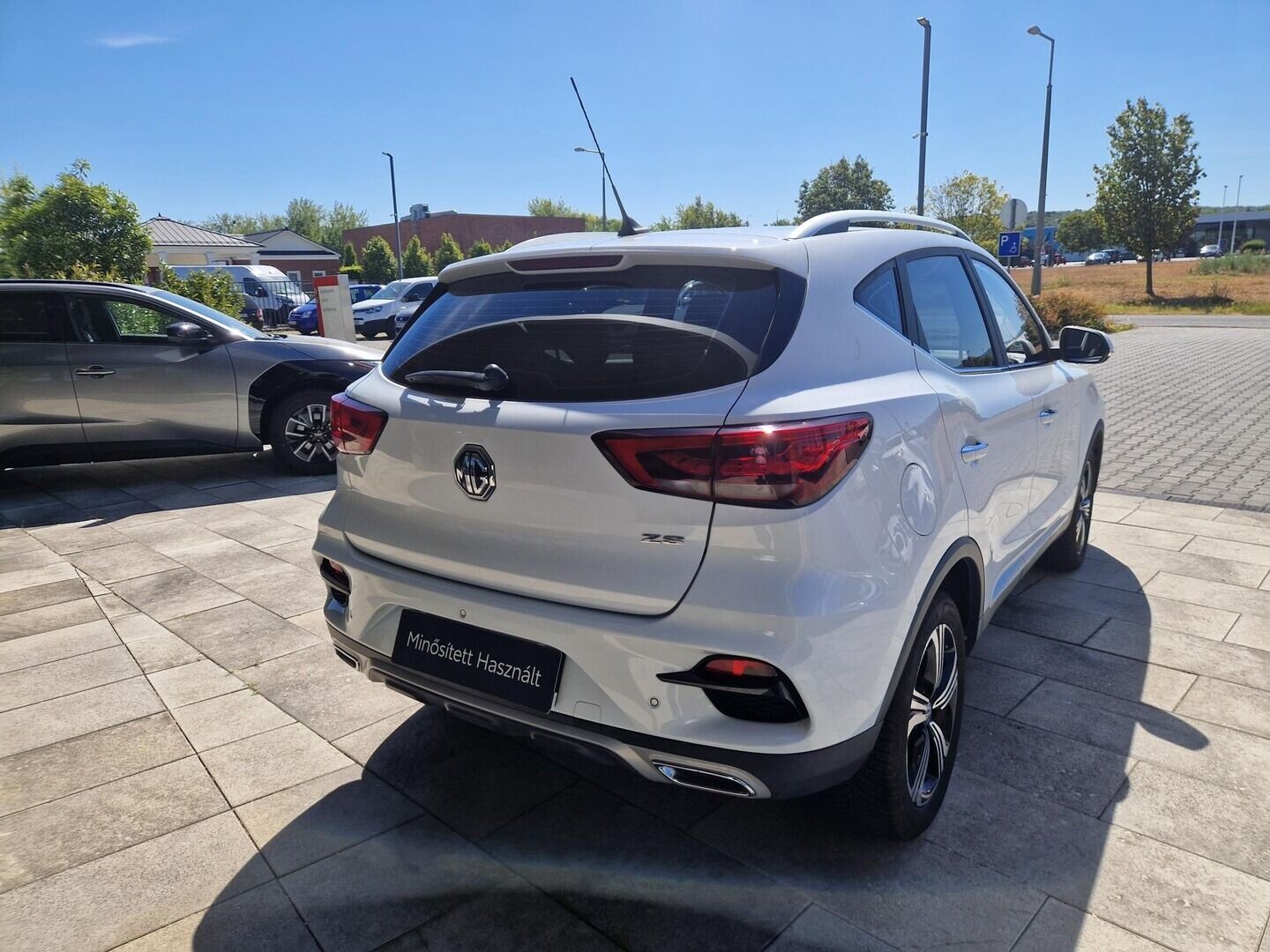 MG ZS
