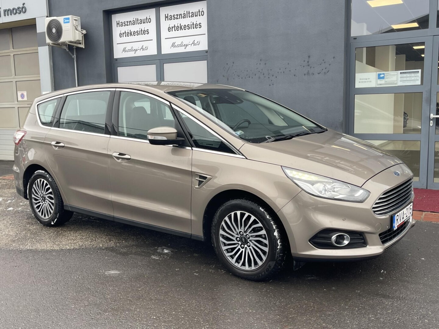 Ford S-Max
