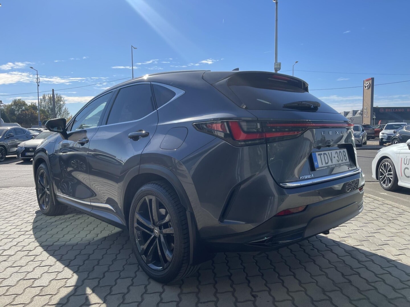 Lexus NX
