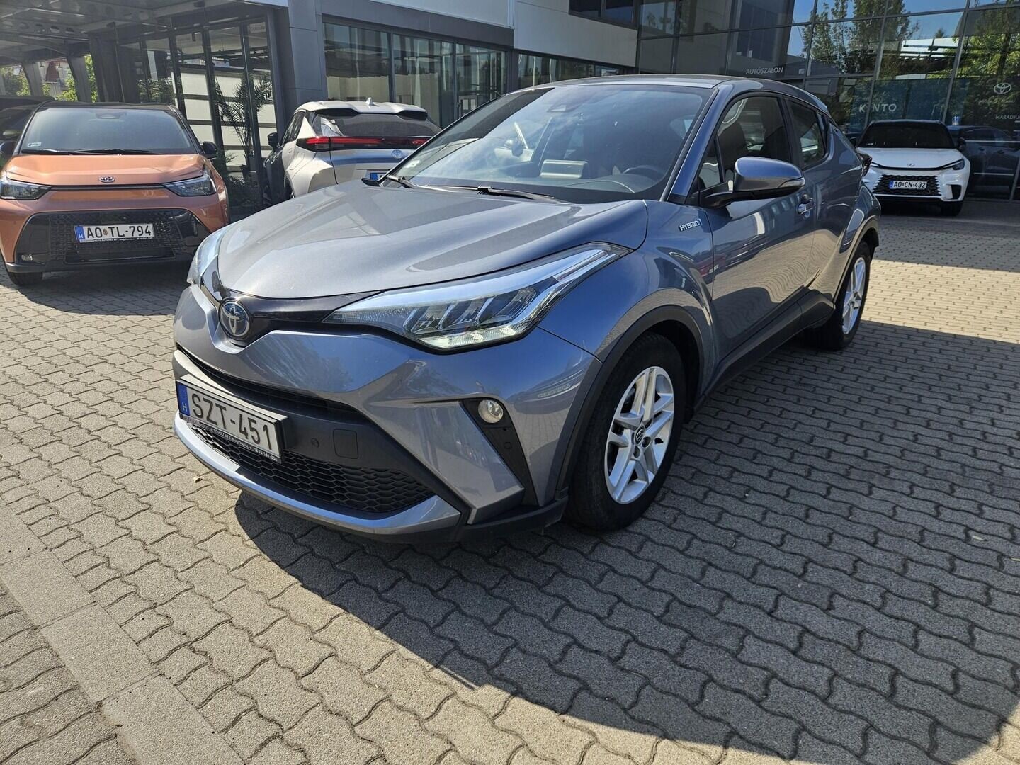 Toyota C-HR