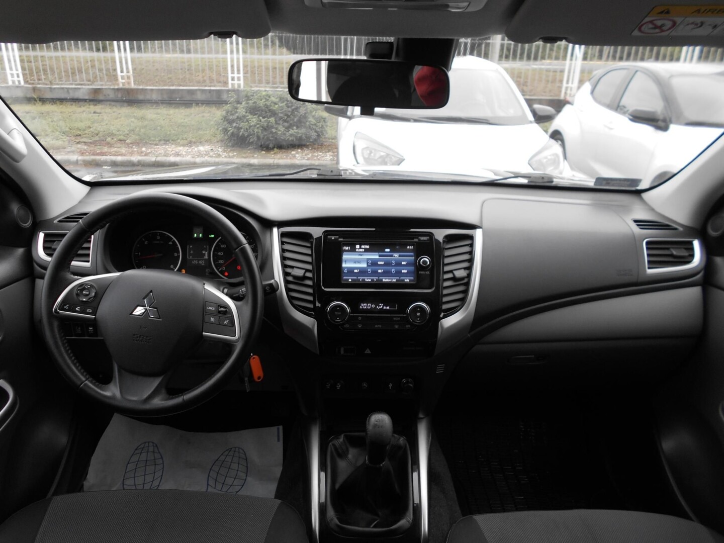 Mitsubishi L200