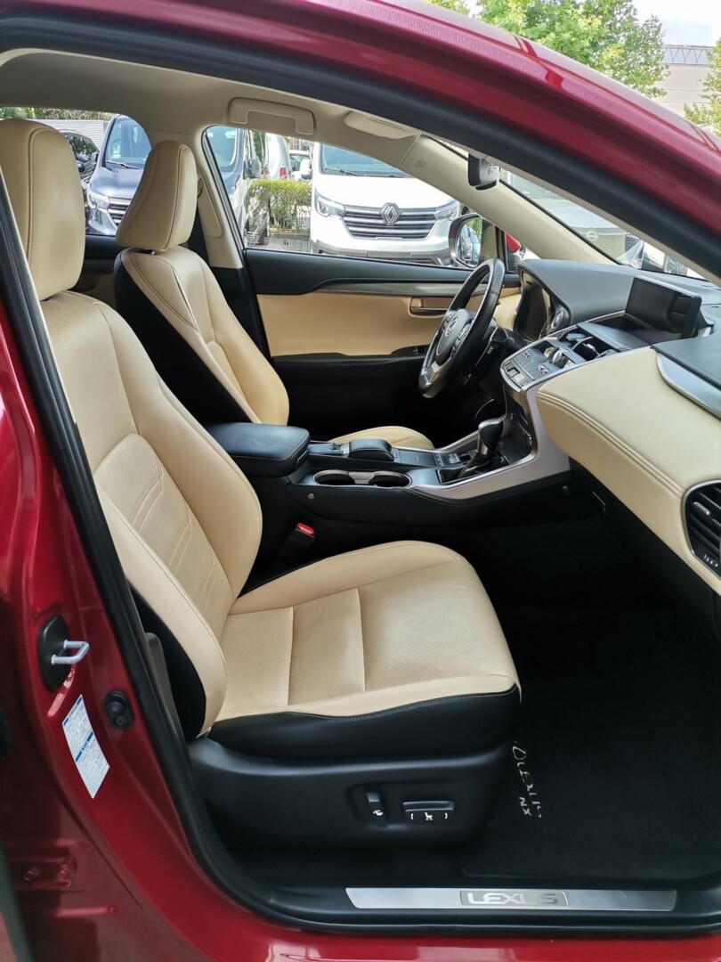Lexus NX