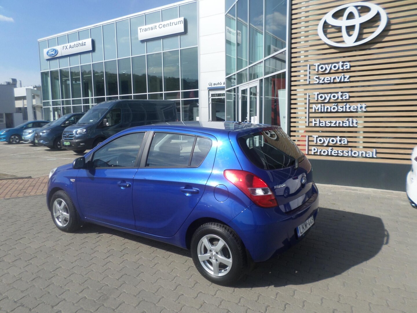 Hyundai i20