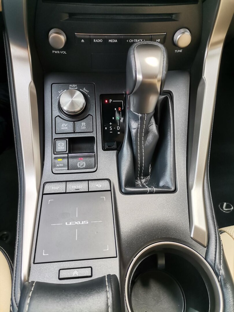 Lexus NX