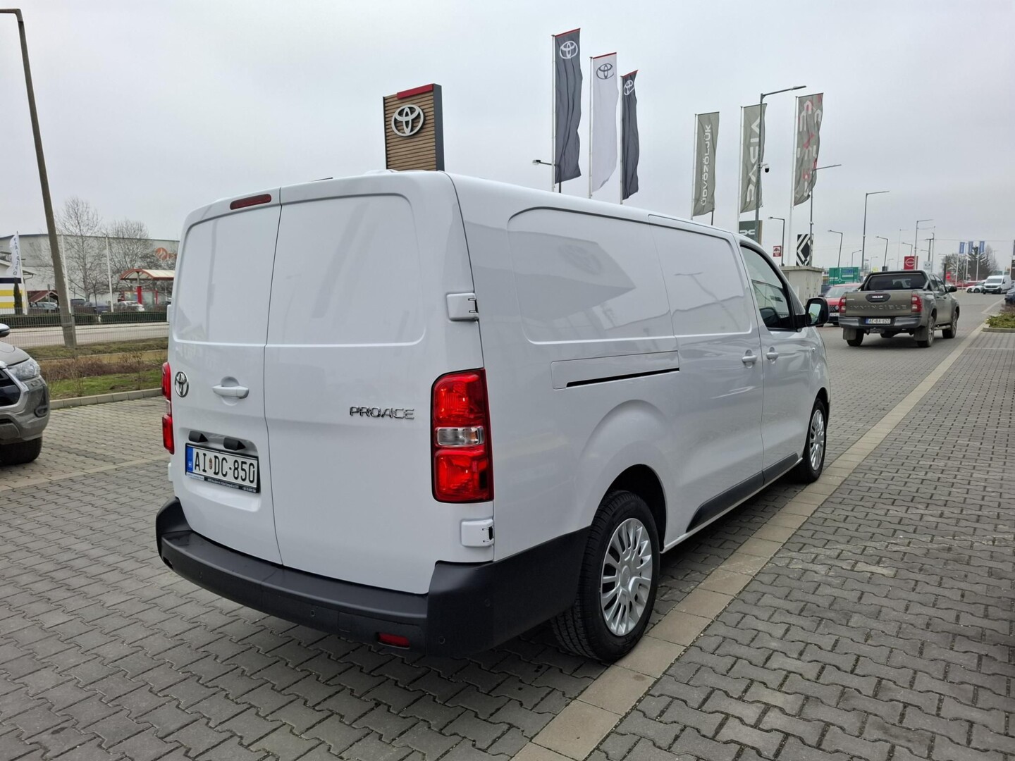 Toyota PROACE