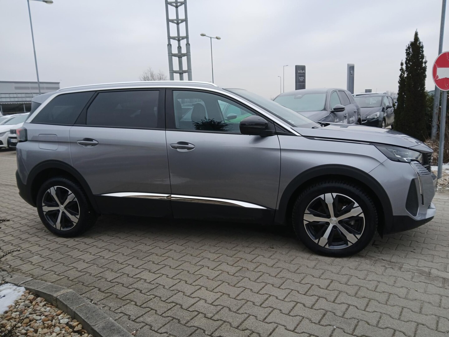Peugeot 5008