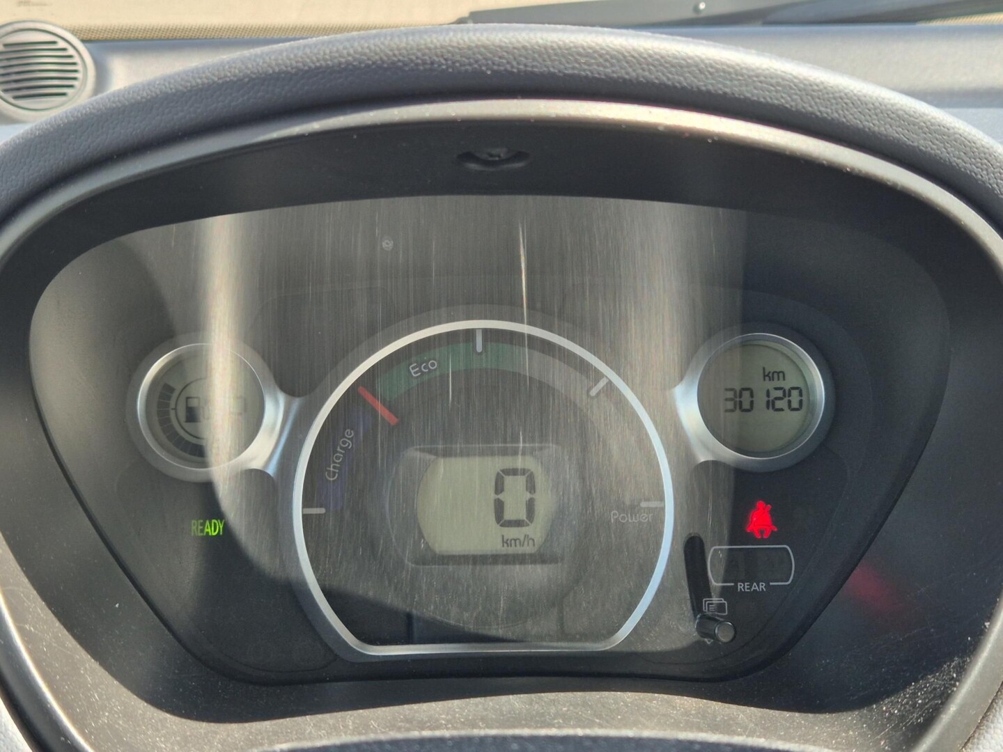 Peugeot iOn