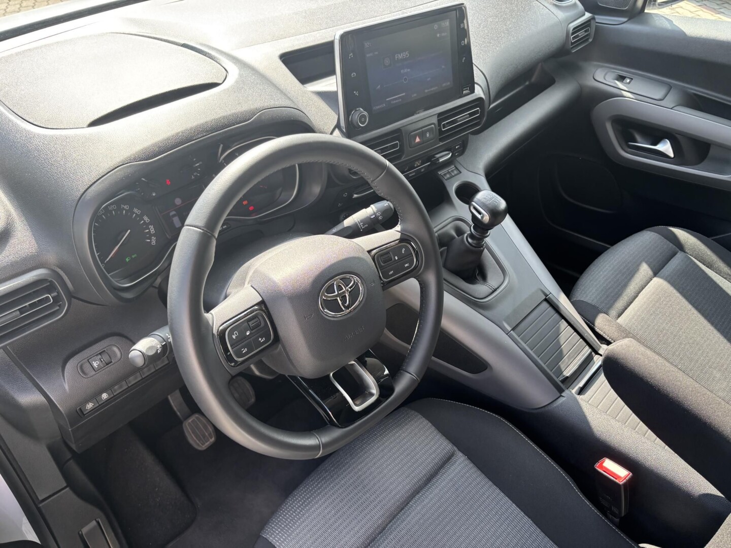 Toyota PROACE