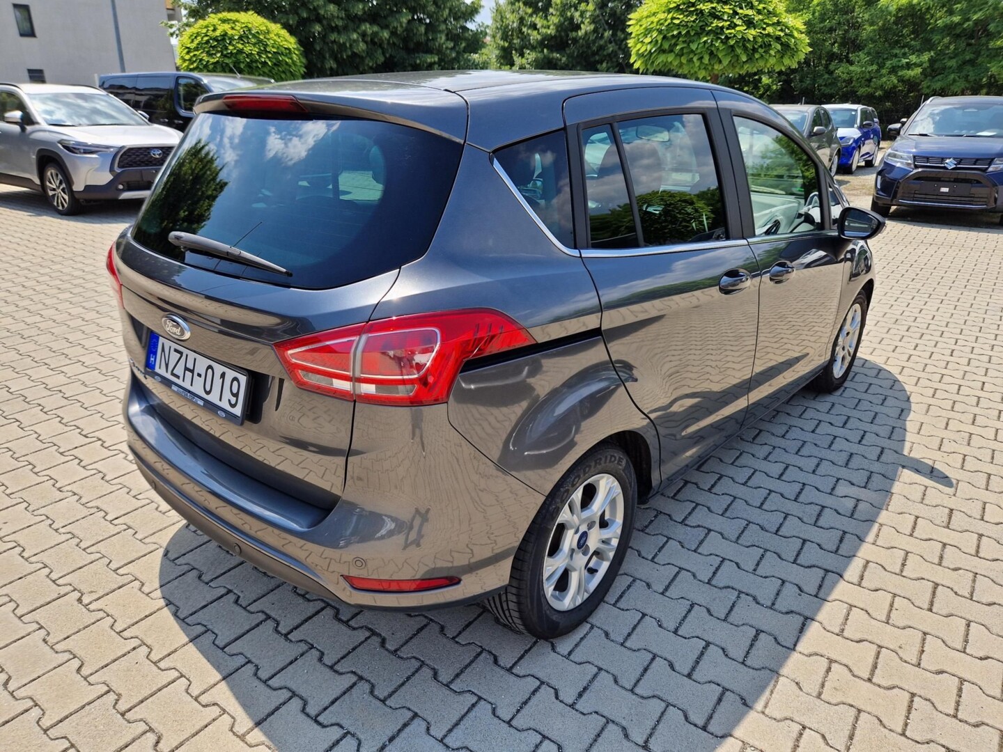 Ford B-MAX