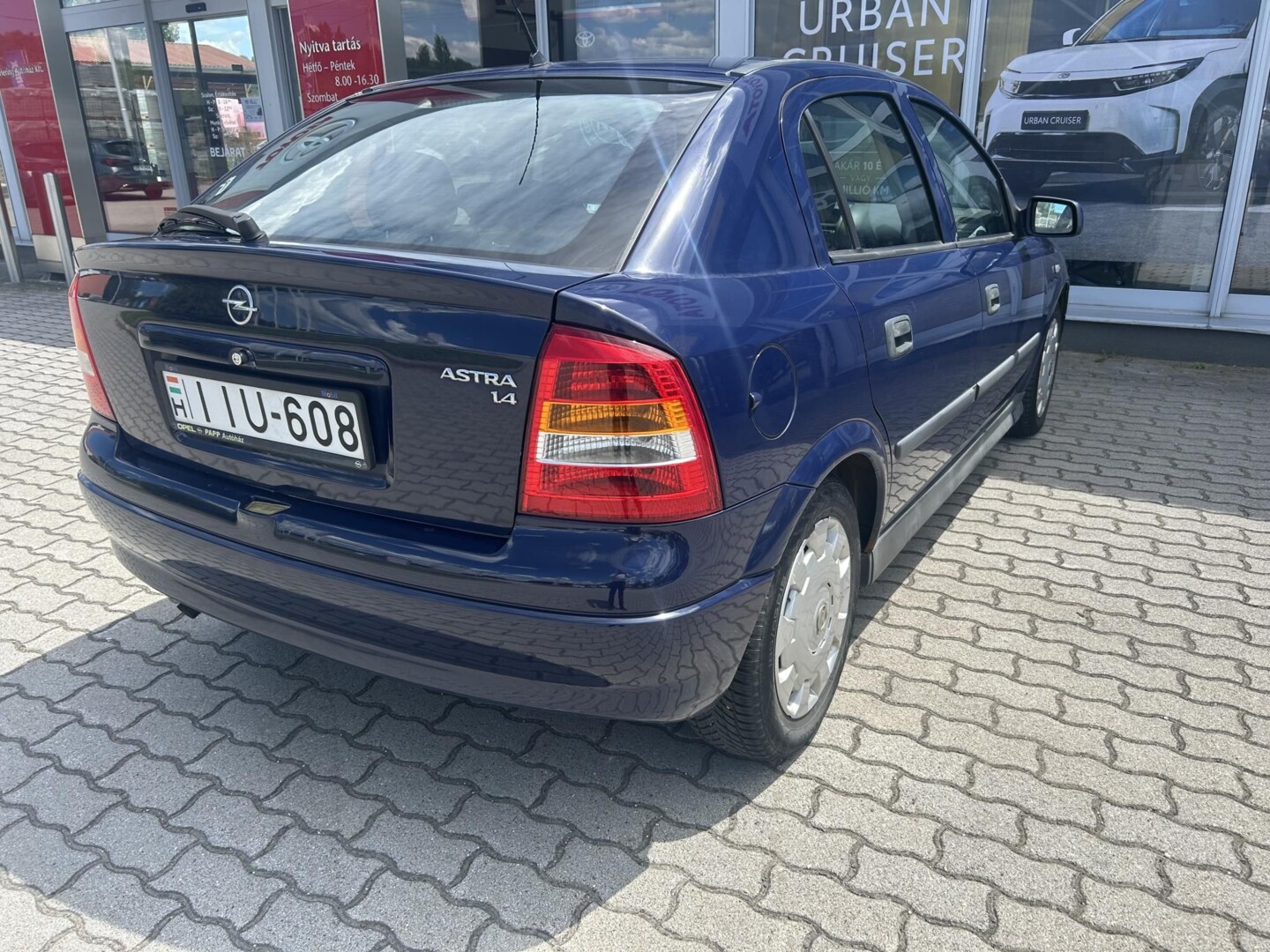 Opel Astra