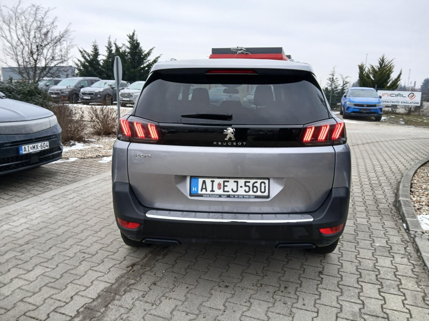 Peugeot 5008