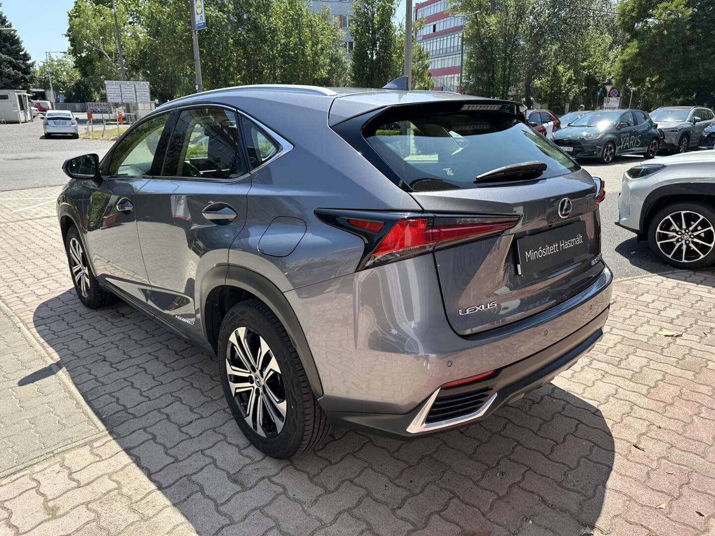 Lexus NX