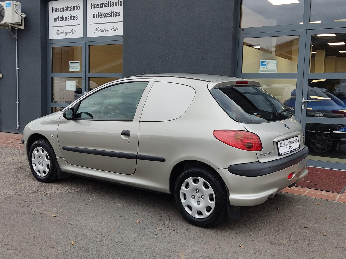 Peugeot 206