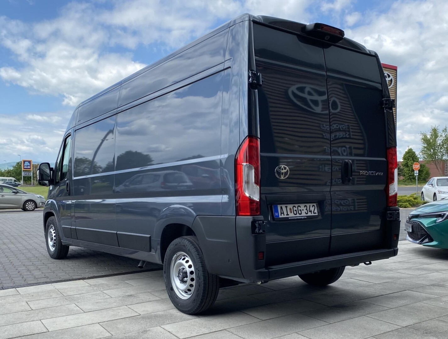 Toyota PROACE