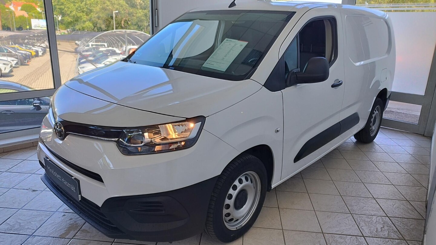 Toyota PROACE