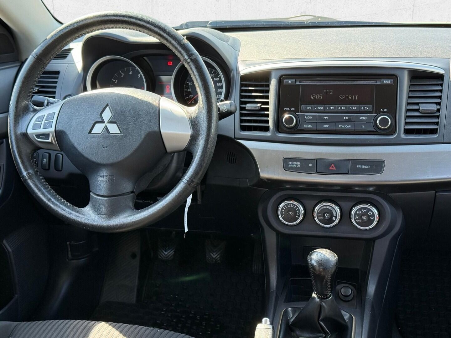 Mitsubishi Lancer