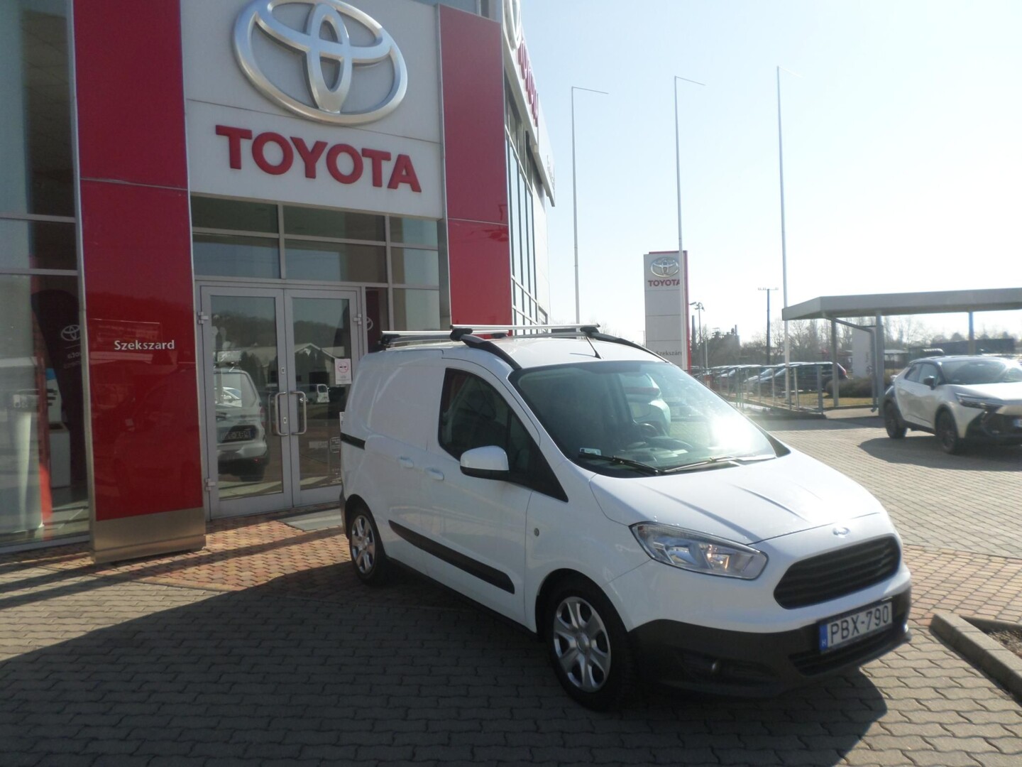 Ford Transit Courier