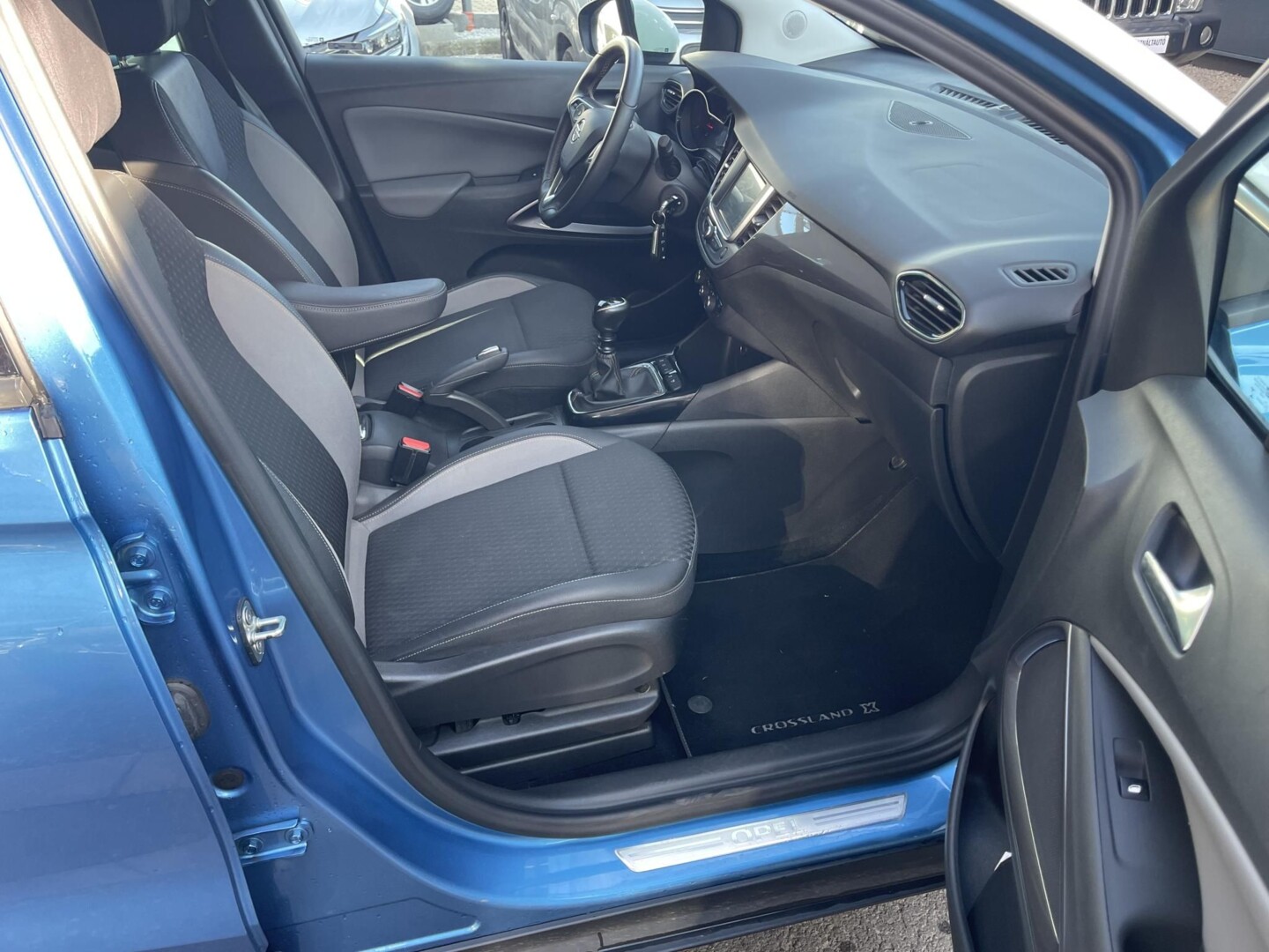 Opel Crossland X