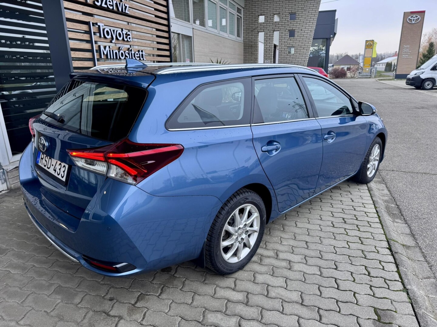 Toyota Auris