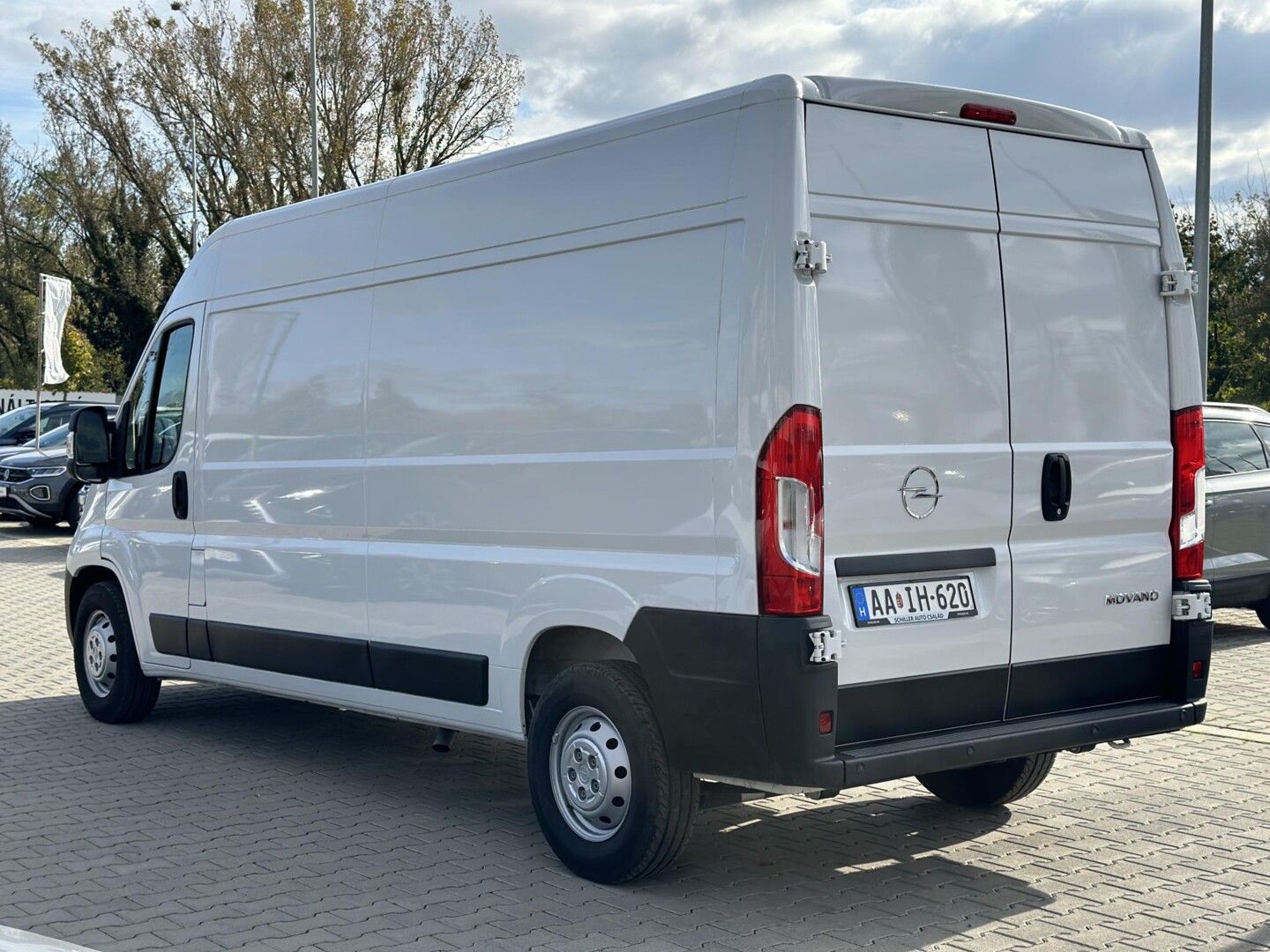 Opel Movano