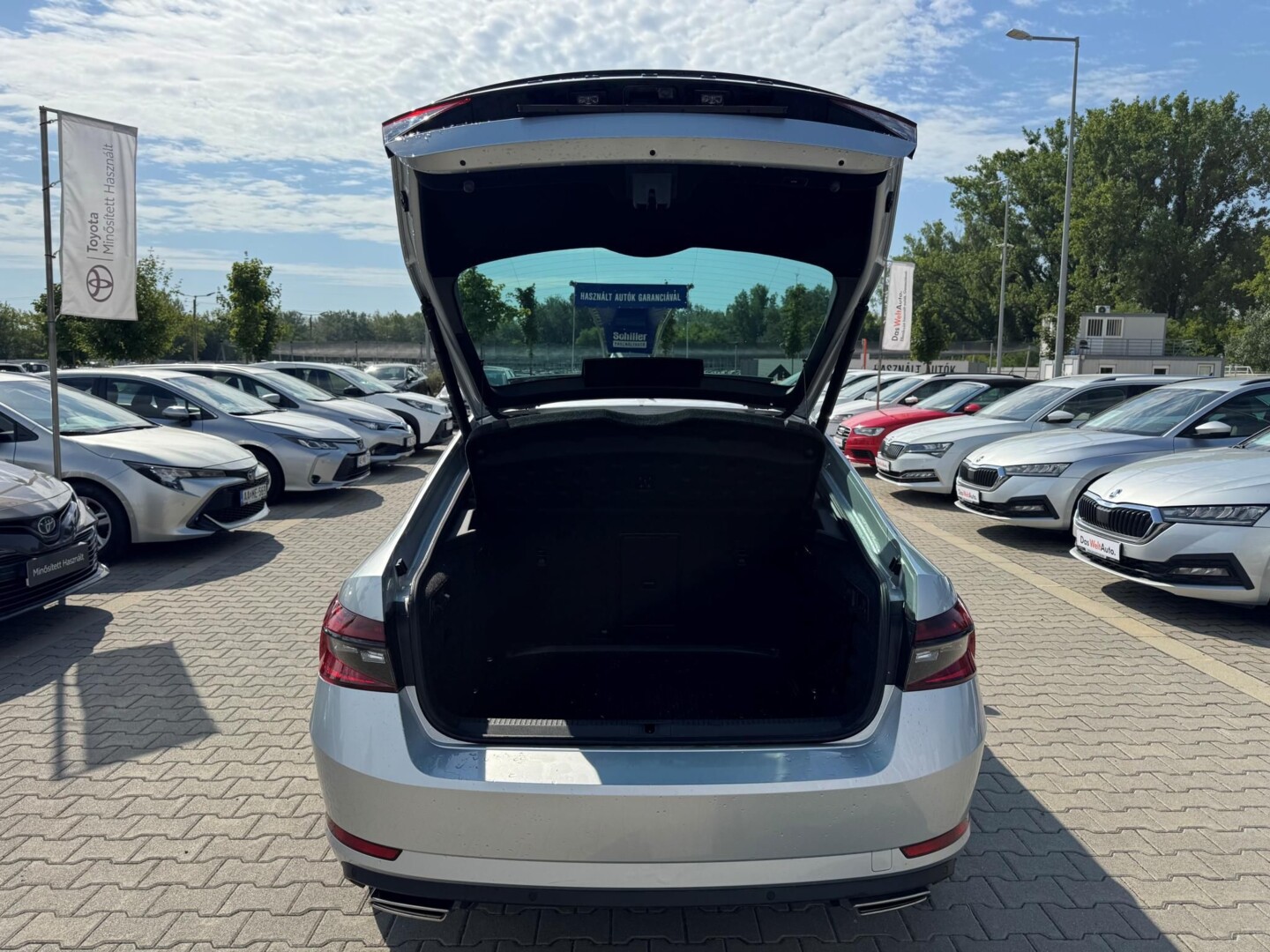 Škoda Superb