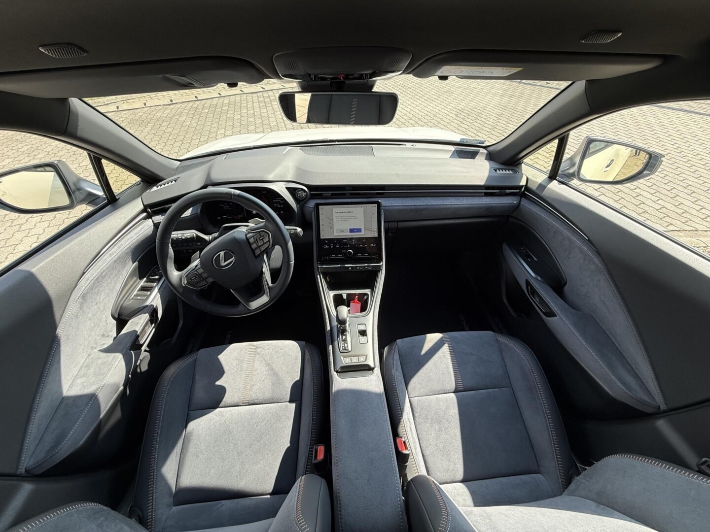 Lexus LBX