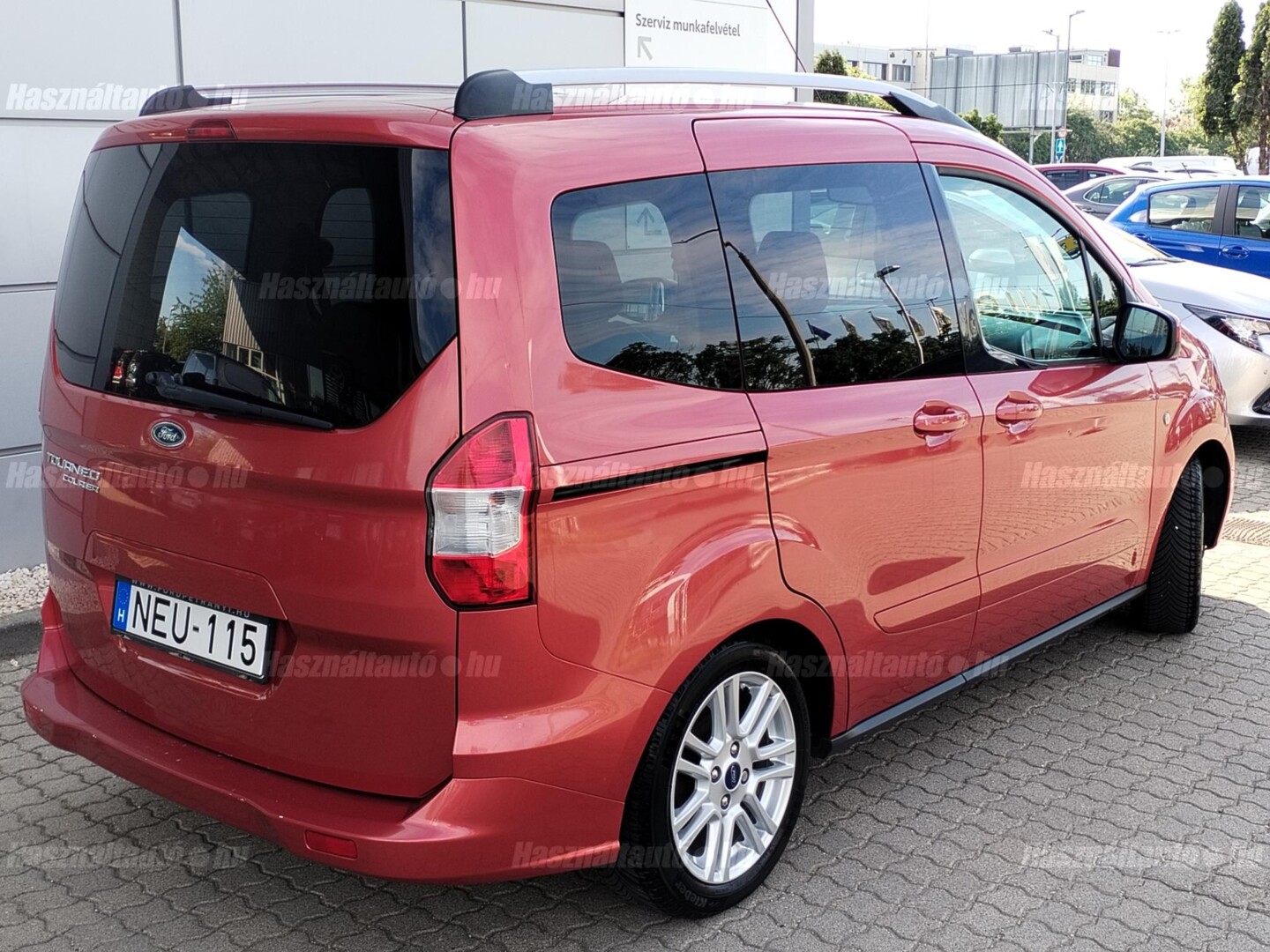 Ford Transit Courier