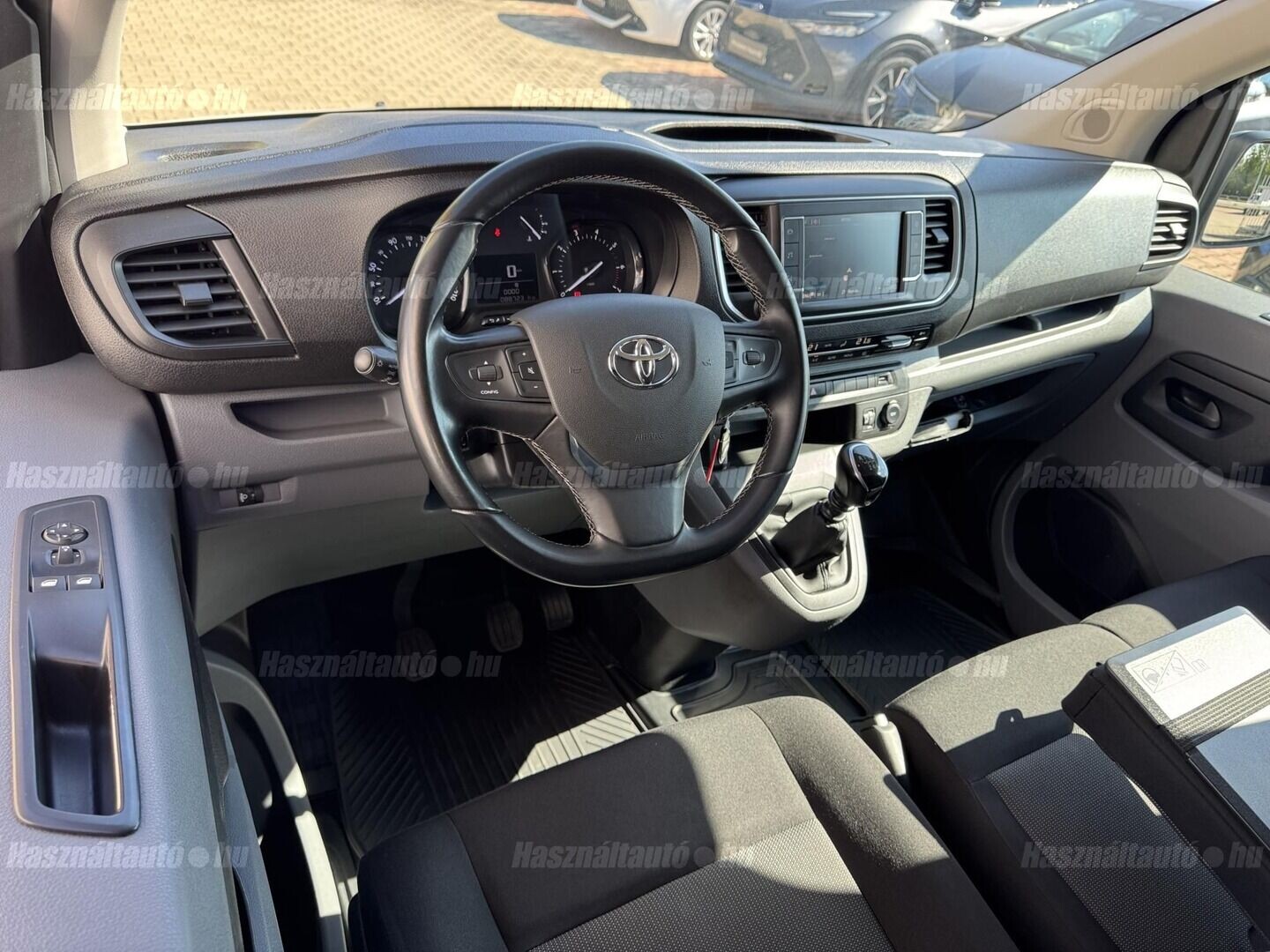 Toyota PROACE
