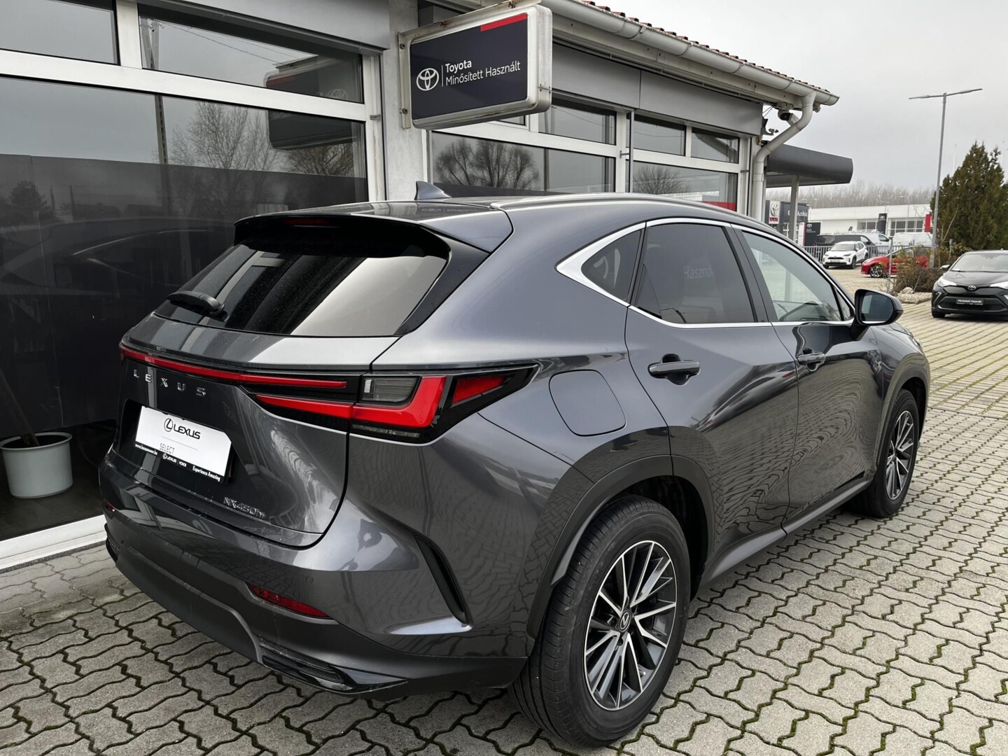 Lexus NX