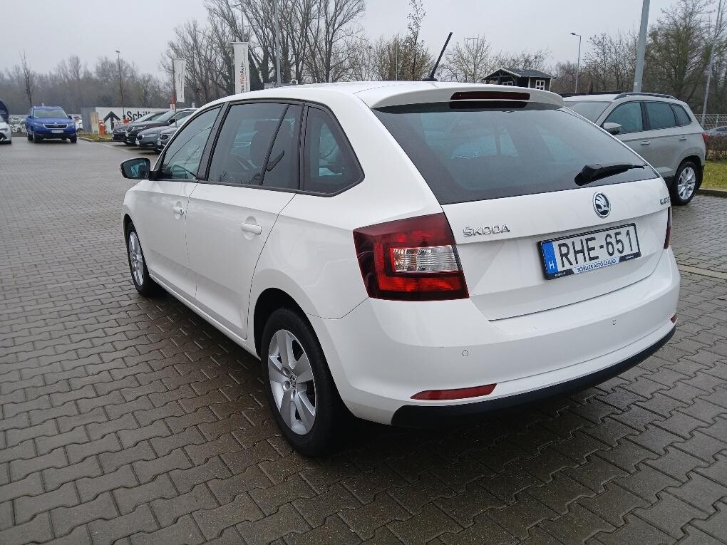 Škoda RAPID