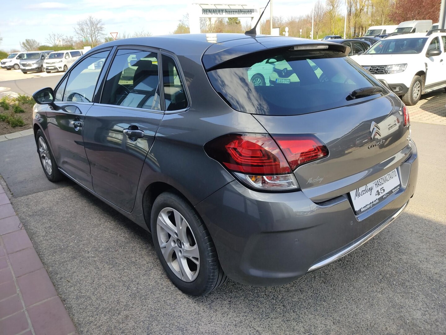 Citroën C4