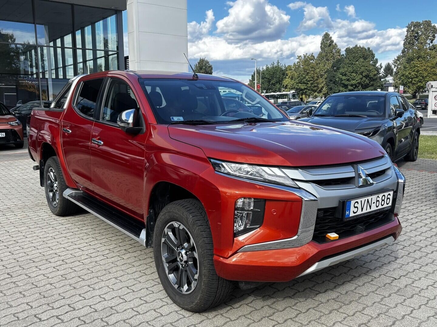 Mitsubishi L200