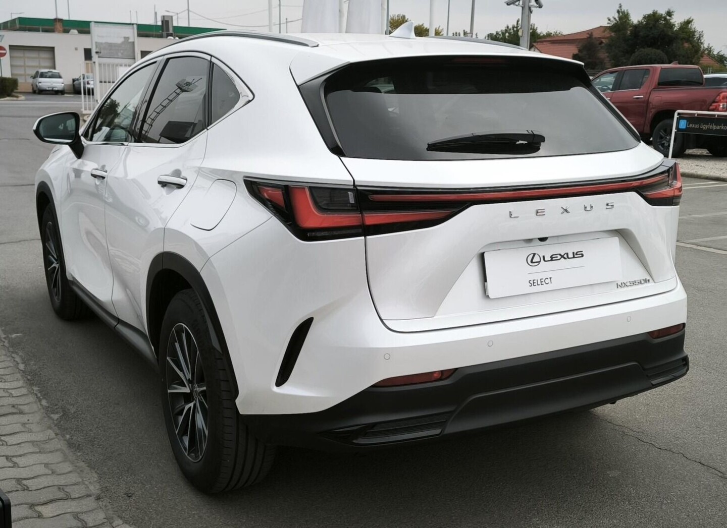 Lexus NX