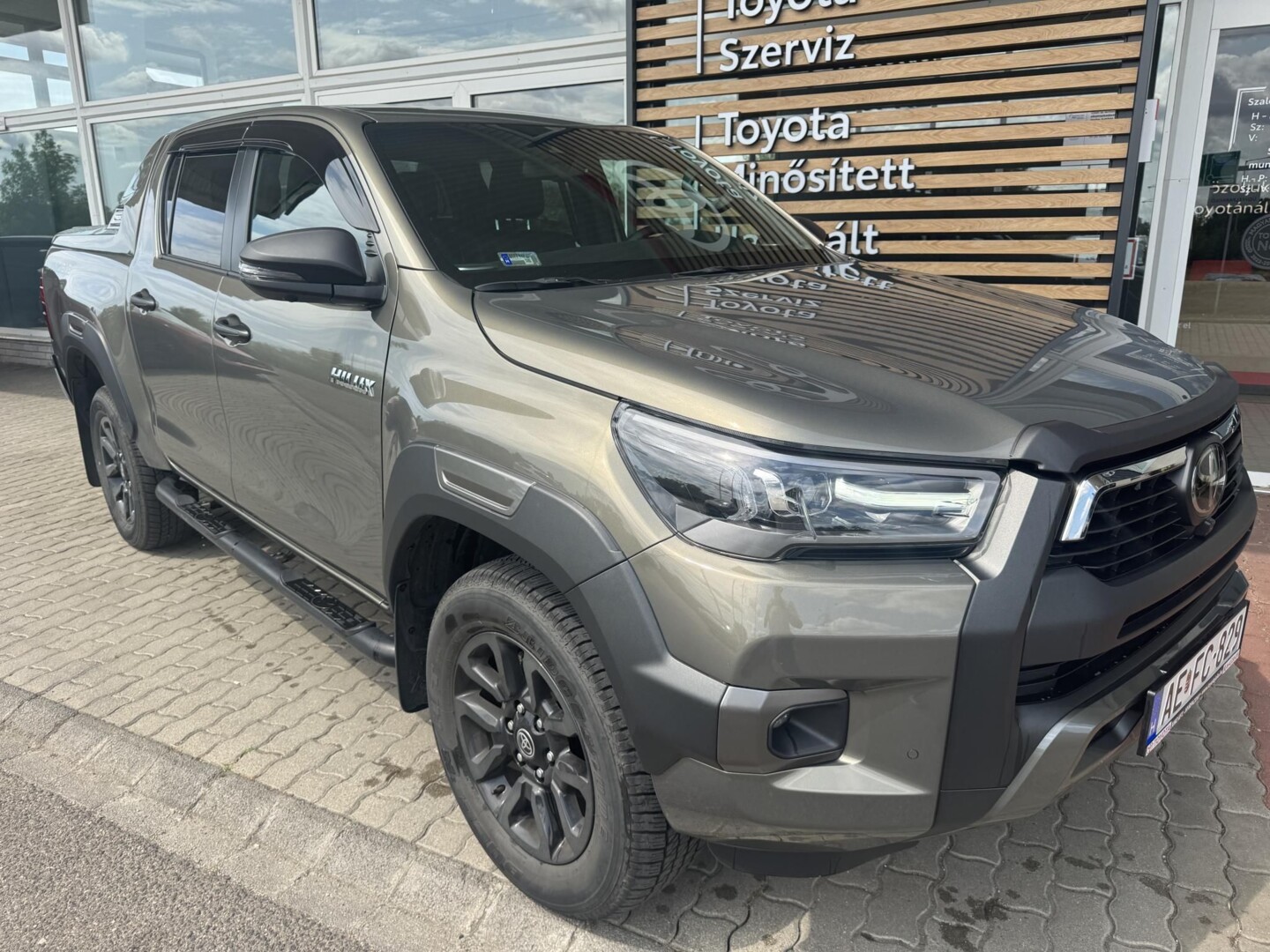 Toyota Hilux