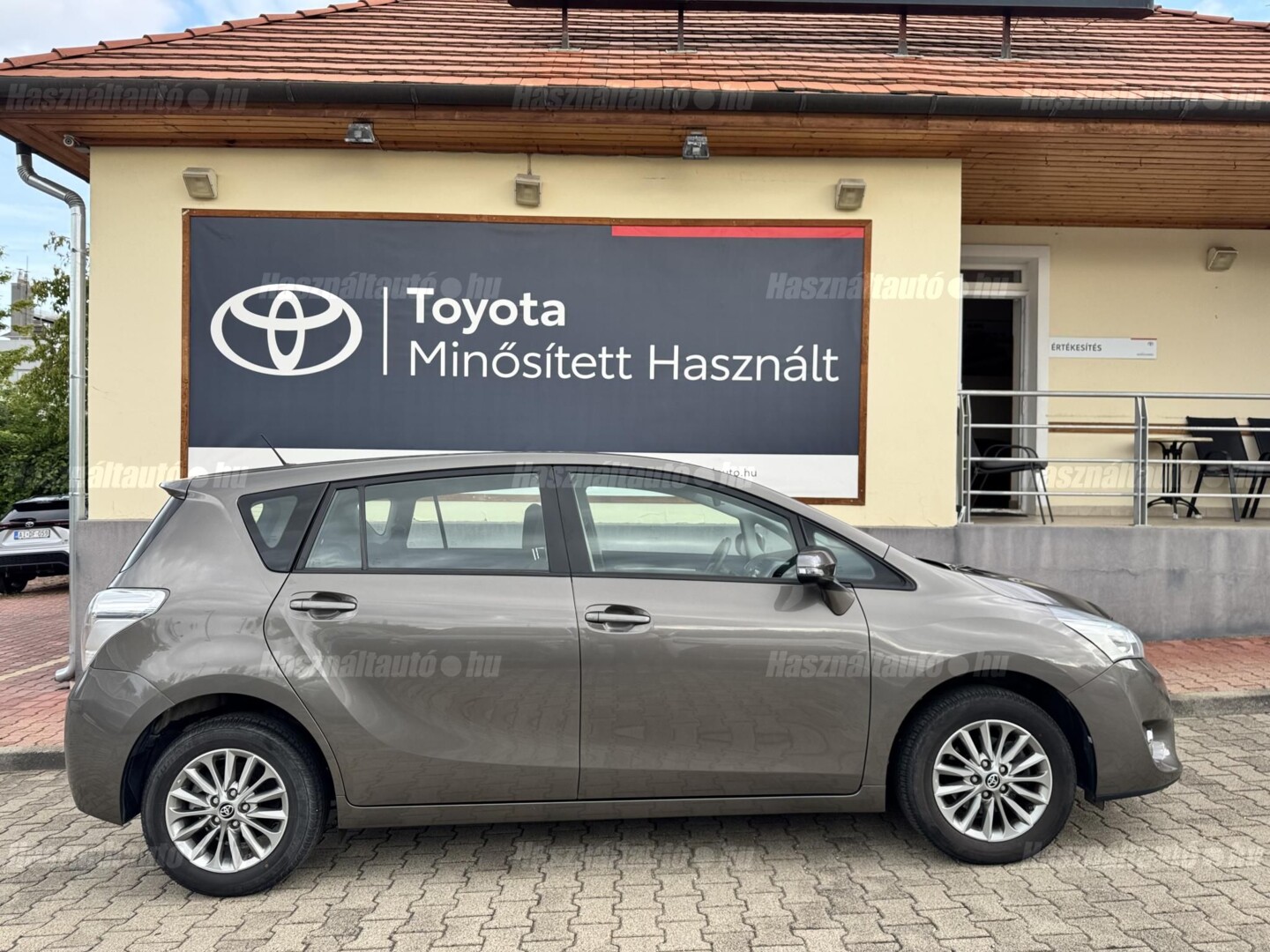 Toyota Verso