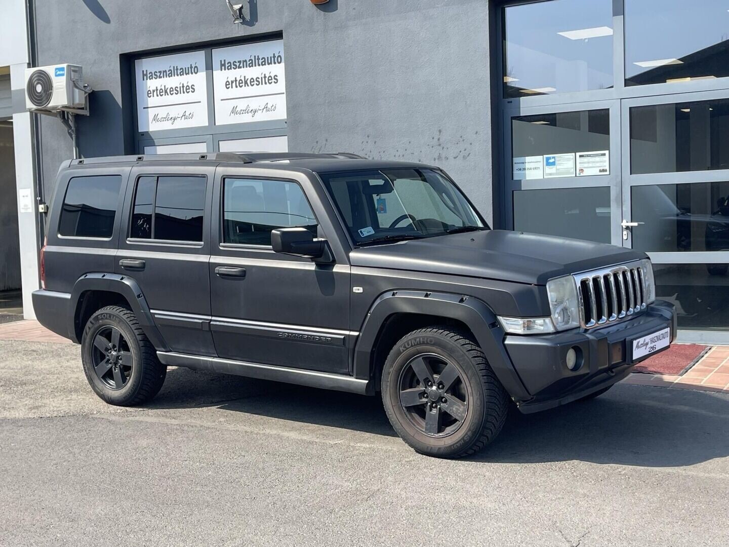 Jeep Commander