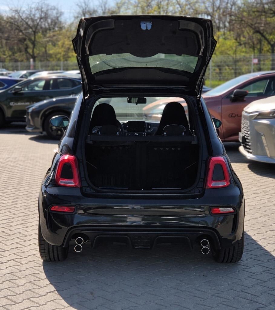 Abarth 695