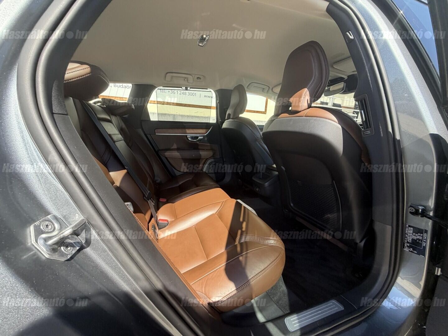 Volvo V90