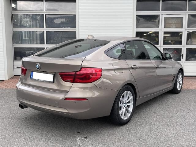 BMW sorozat 3