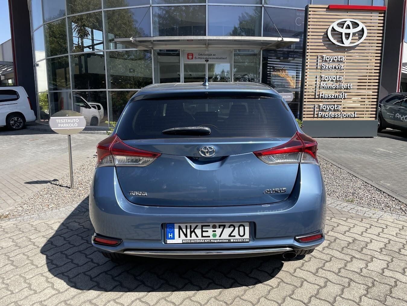 Toyota Auris