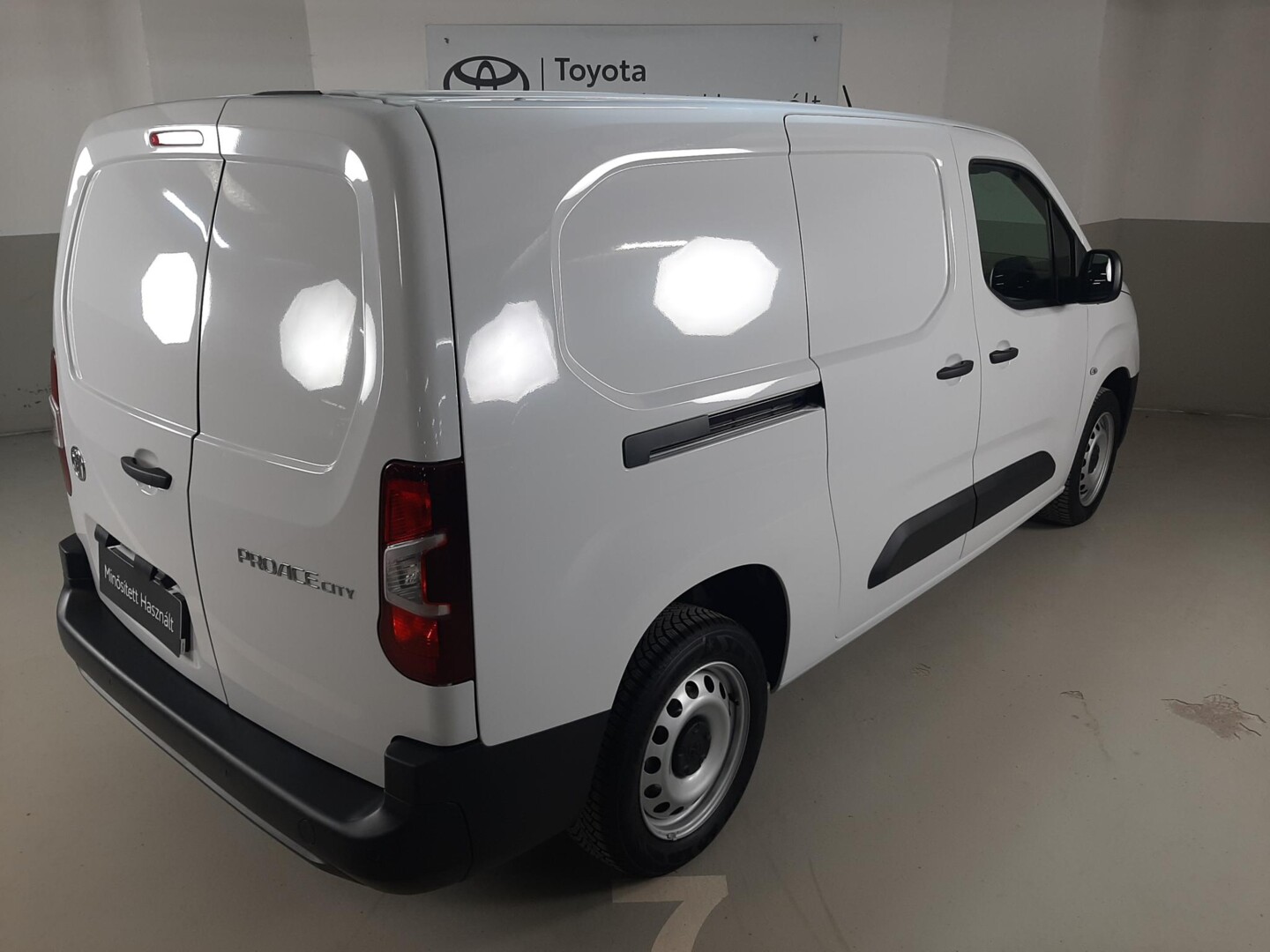 Toyota PROACE