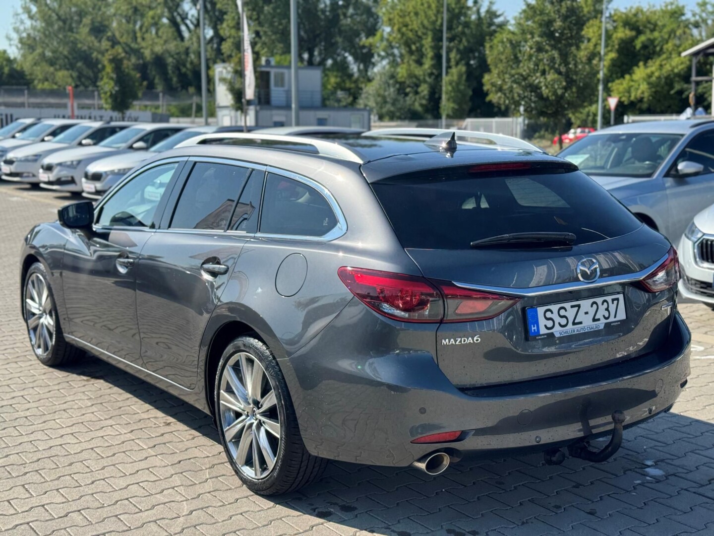Mazda 6