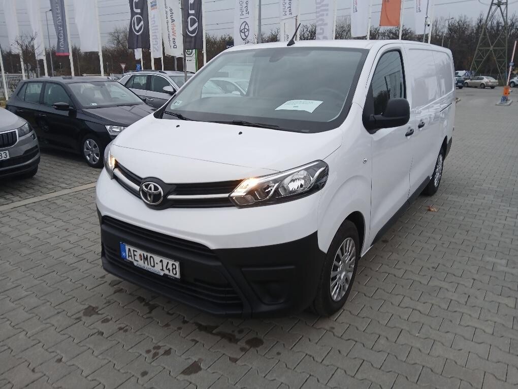 Toyota PROACE